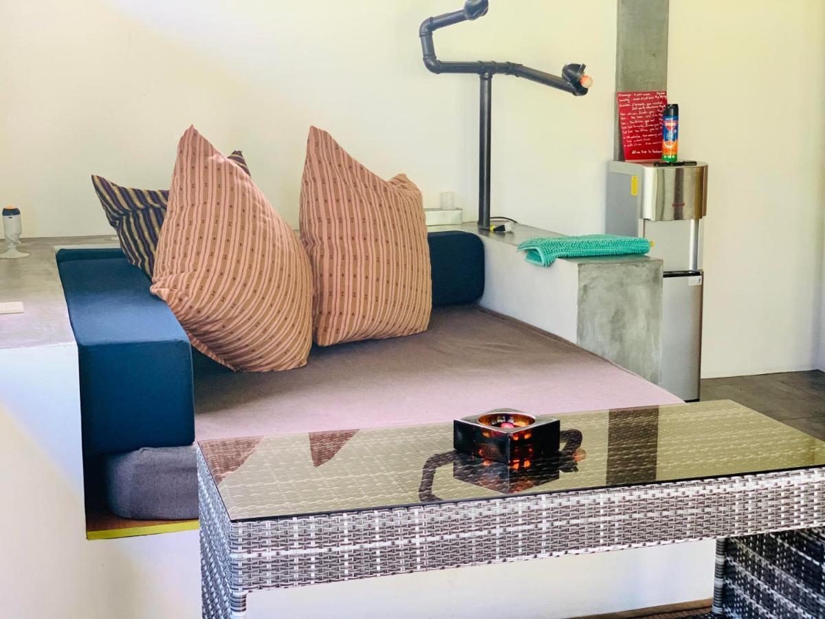 Somewhere Else Boutique Resort مامباجاو المظهر الخارجي الصورة