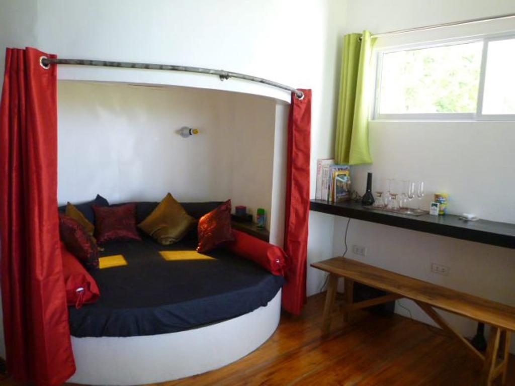 Somewhere Else Boutique Resort مامباجاو المظهر الخارجي الصورة